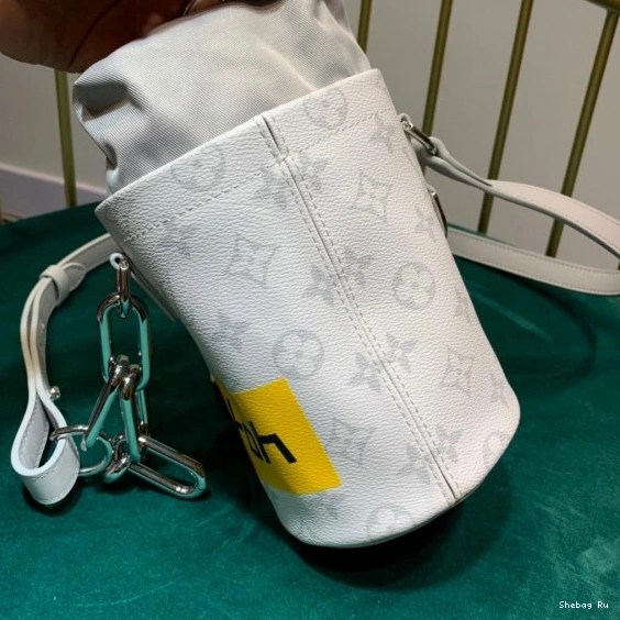 NANO BAG LOUIS VUITTON CHALK 0819